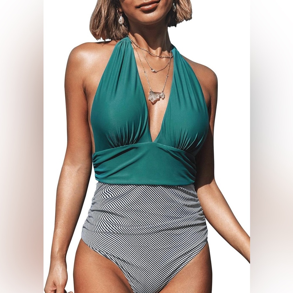 CUPSHE Women’s Striped Halter One Piece Swimsuit, Green, Size Medium
